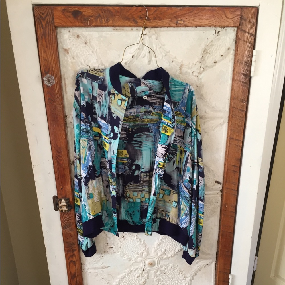Vintage wind breaker/ cover